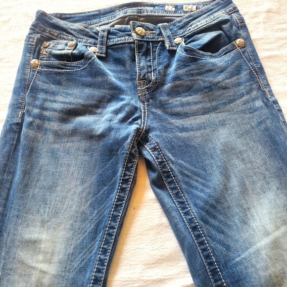 Miss Me Embellished Standard Straight Sz. 27 Blue Jeans - Picture 1 of 11